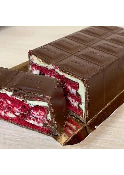 Ulker Chocolate Cake Bar Mixed Berry 395g Turkish Halal